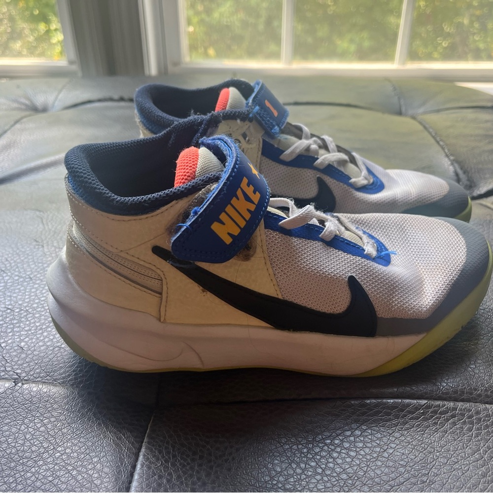 Nike shoes with straps